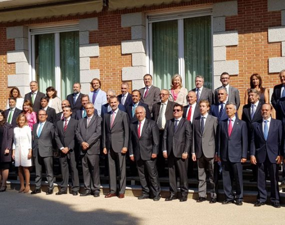 Juntos por los Bosques vistan al Rey
